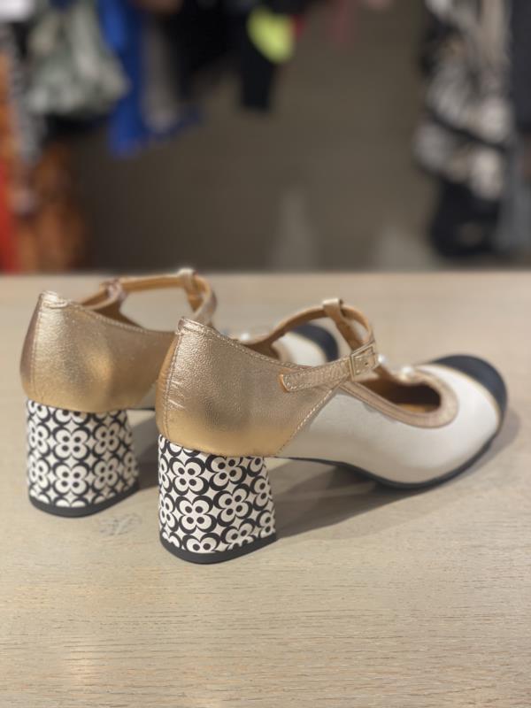 Zapato Para Mujer Nemonic Sauvage Negro Hielo