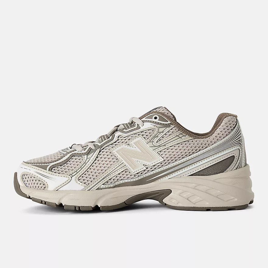 DEPORTIVA PARA MUJER NEW BALANCE U740AS2