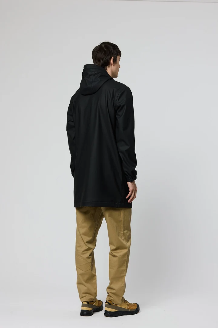   Abrigo  TANTÄ Impermeable de Poliuretano SHIMO BLACK
