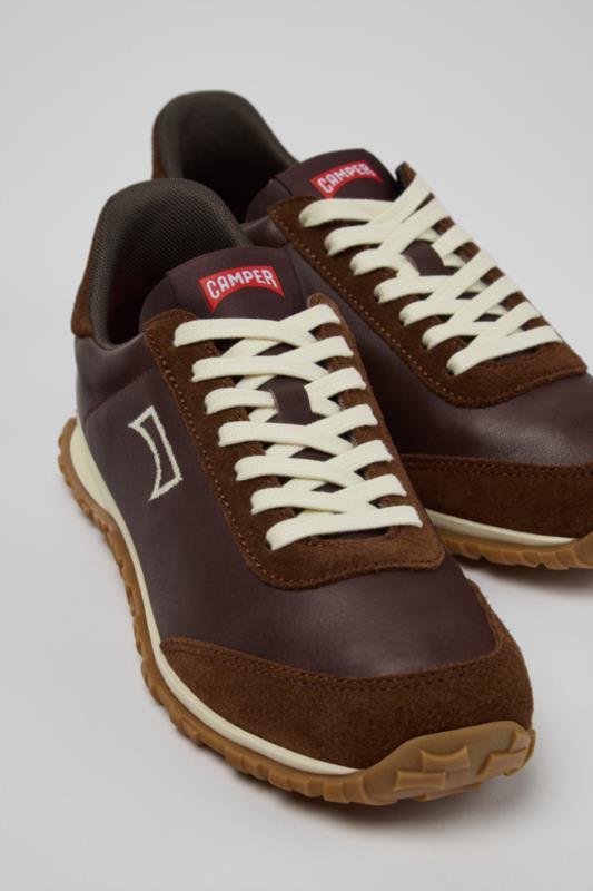  Drift Walk Zapatillas marrones de piel y nobuk para mujer.