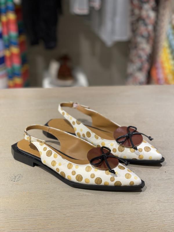 : Zapato Mujer NEMONIC Circus Mostaza/Negro