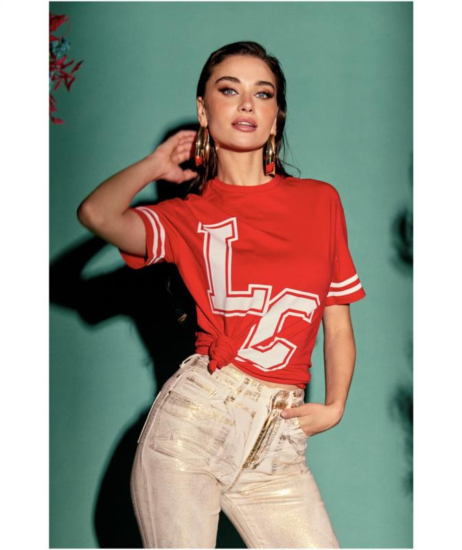 CAMISETA LE CRUEL OVER LC ROJA