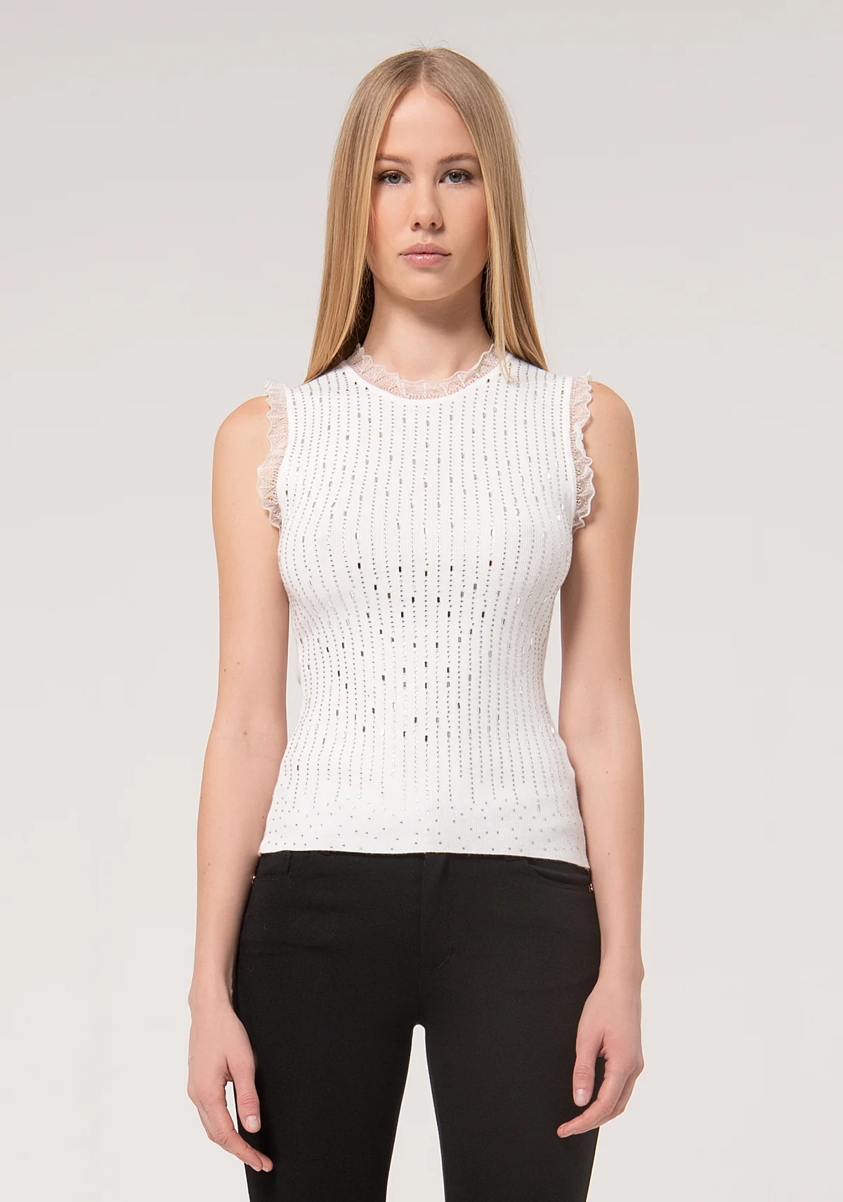KNITTED TOP CREAM