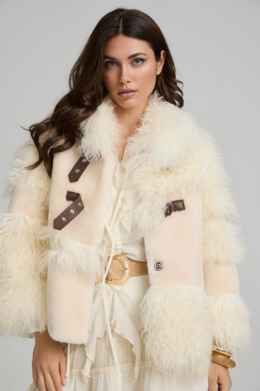 ABRIGO FETICHE YETI DE LUXE COAT 